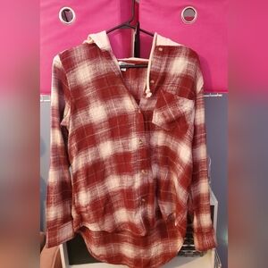 Time & Tru Maroon & White Plaid Button-Up Hoodie